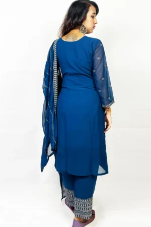 Salwar kameez set 2